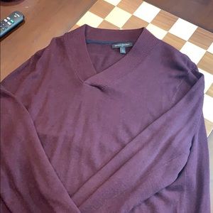 Banana Republic Maroon Sweater L